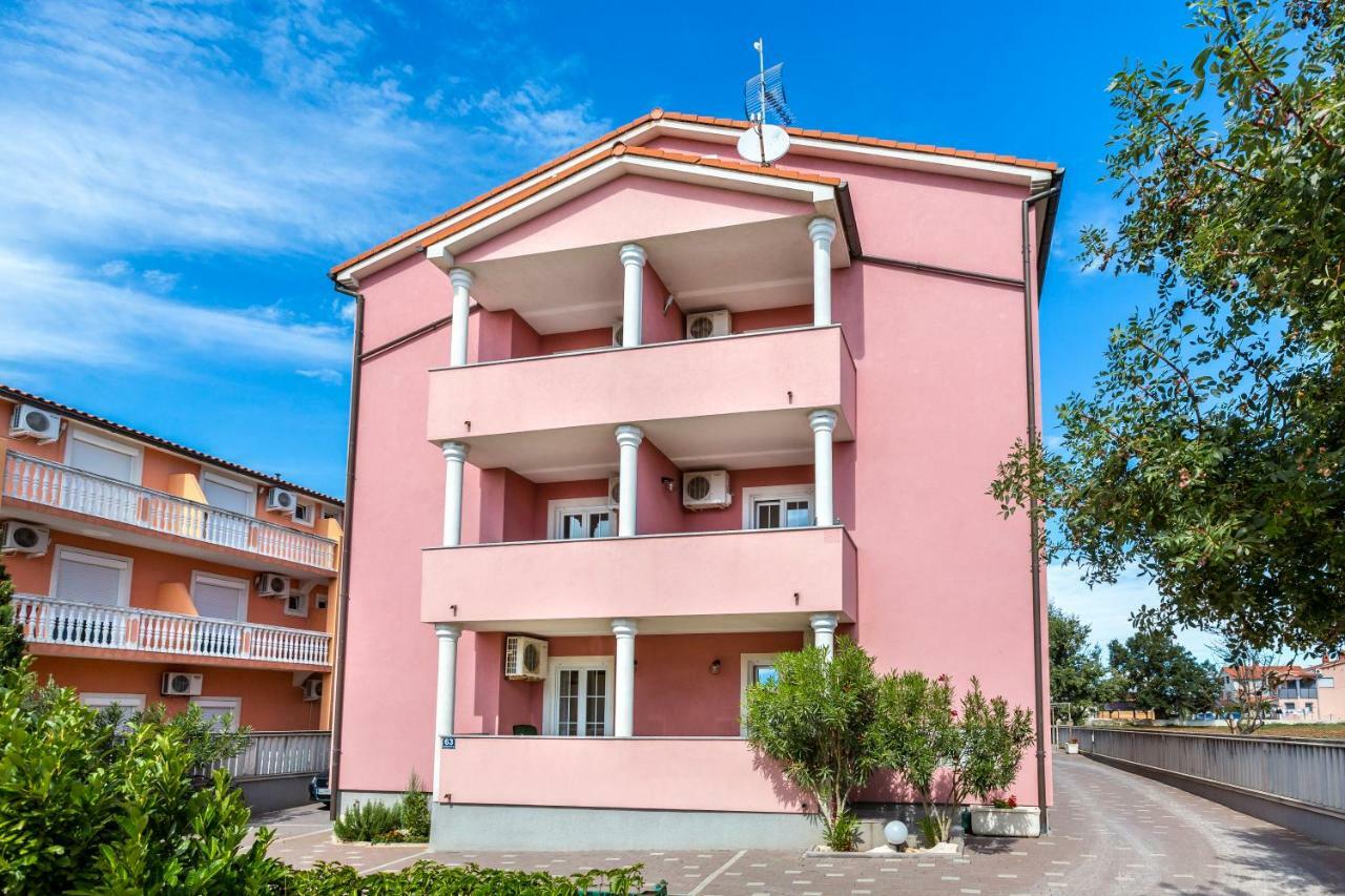 Apartmani Diana Медулин Экстерьер фото